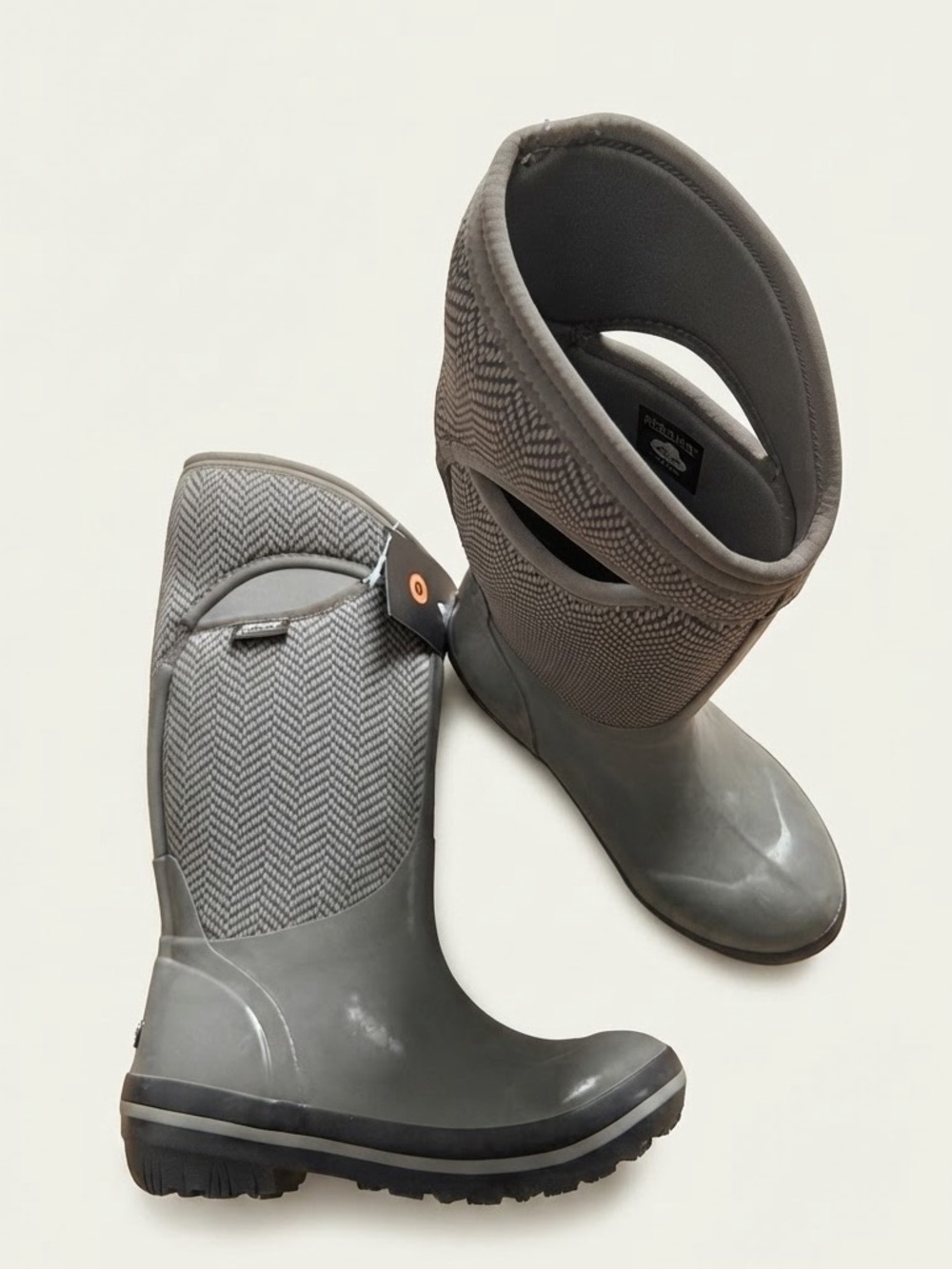 NWT Bogs Sz 6 Tall Waterproof Grey Winter Fall Outdoor Boots